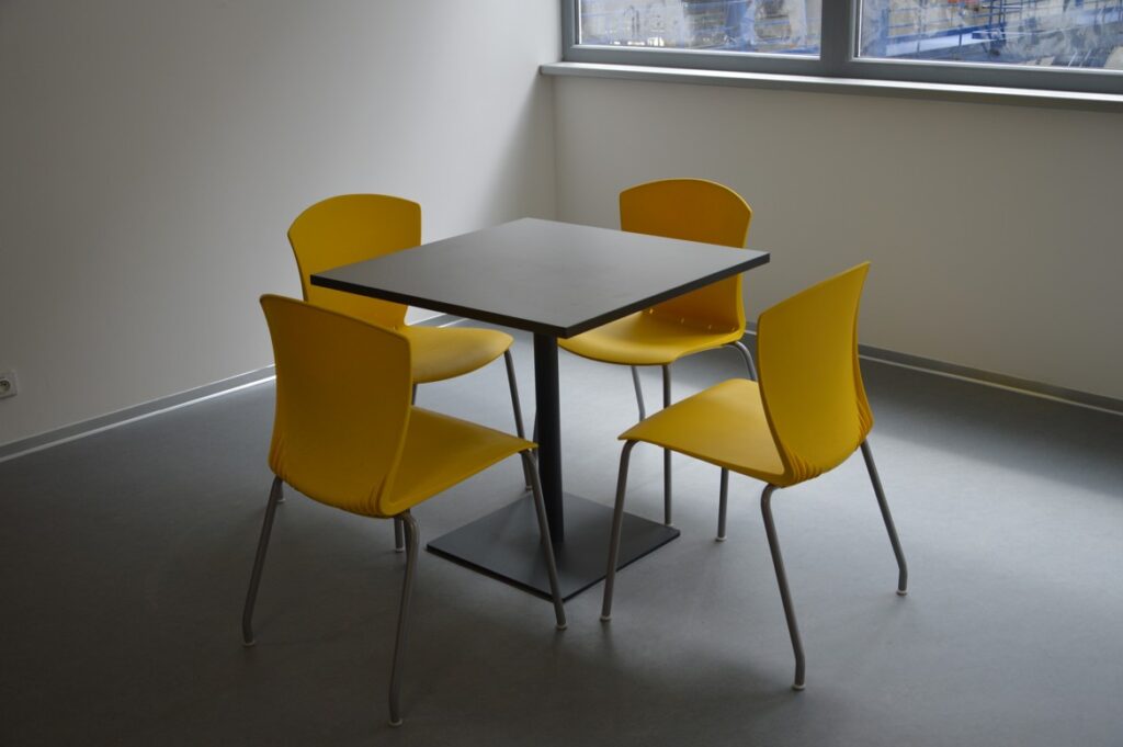 nabytek-bednar-fmt-12