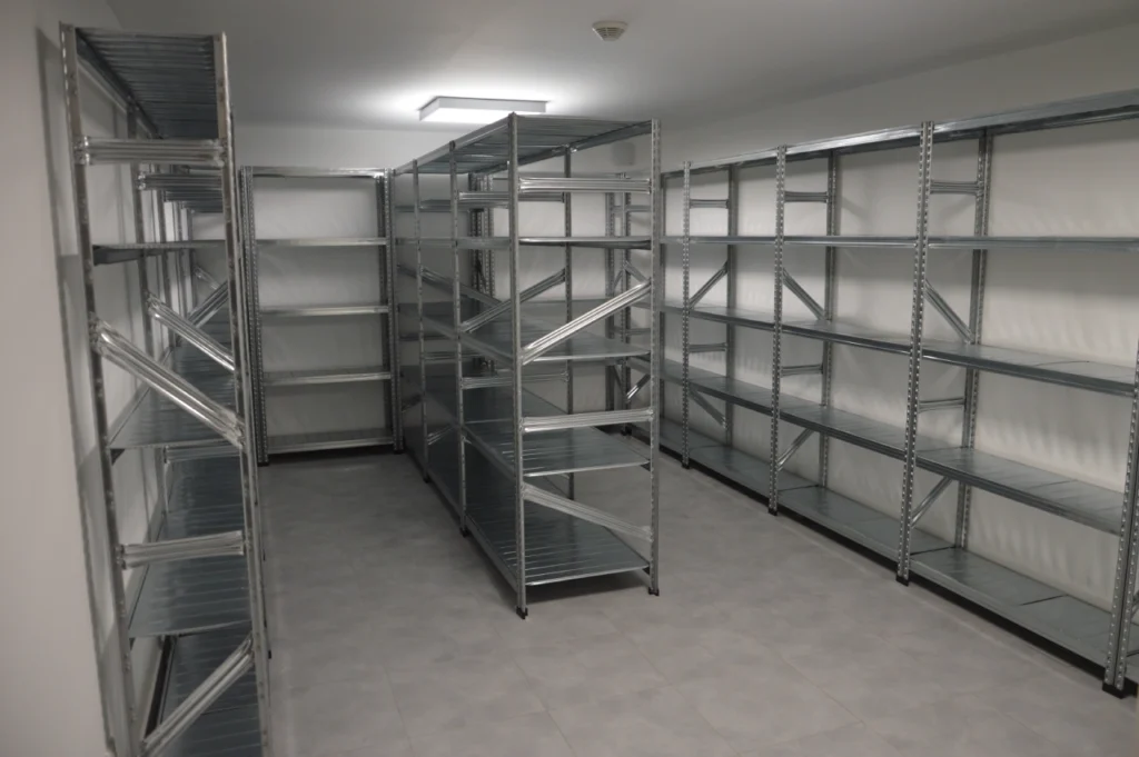 nabytek-dolni-dobrouc-9