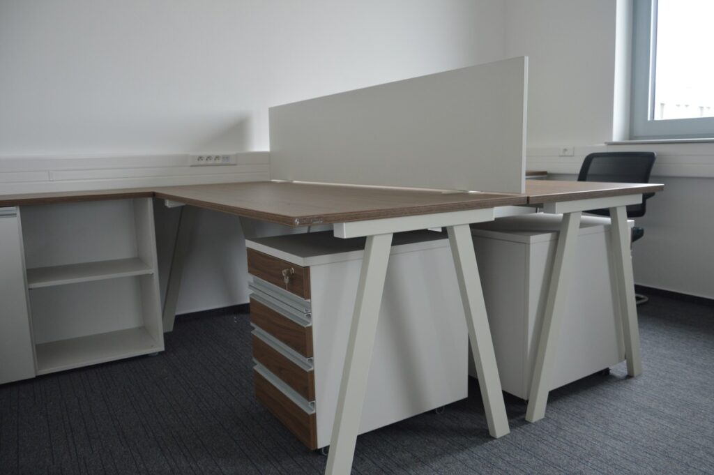 nabytek-kancelar-praha-3