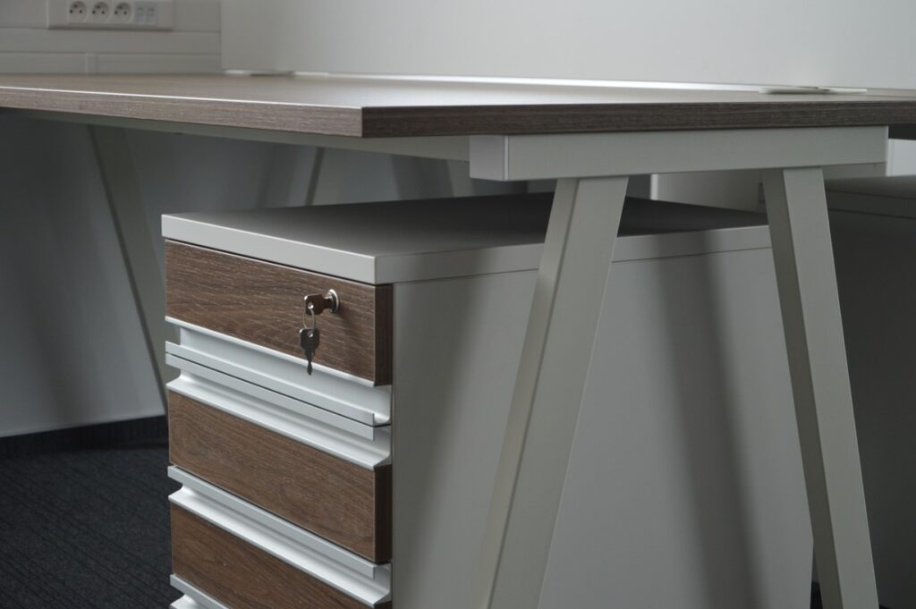 nabytek-kancelar-praha-6