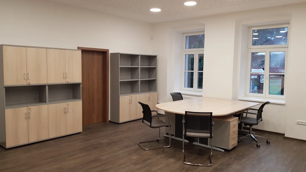 nabytek-ou-klasterec-7