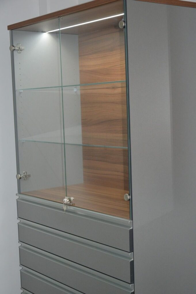 nabytek-skolici-mistnost-bednar-4