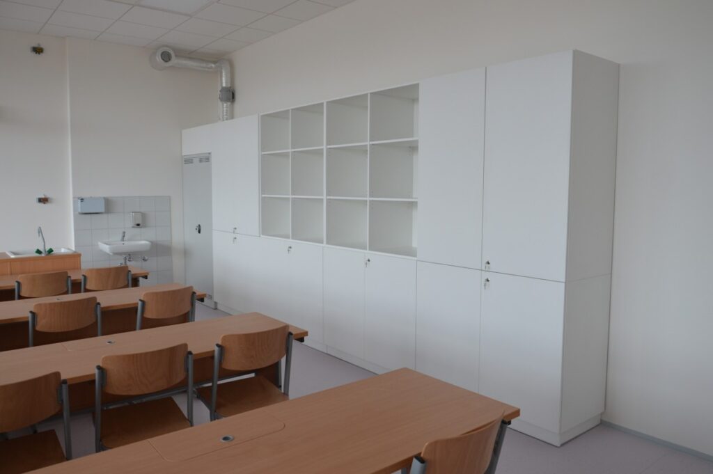 nabytek-zs-chodov-2021-5