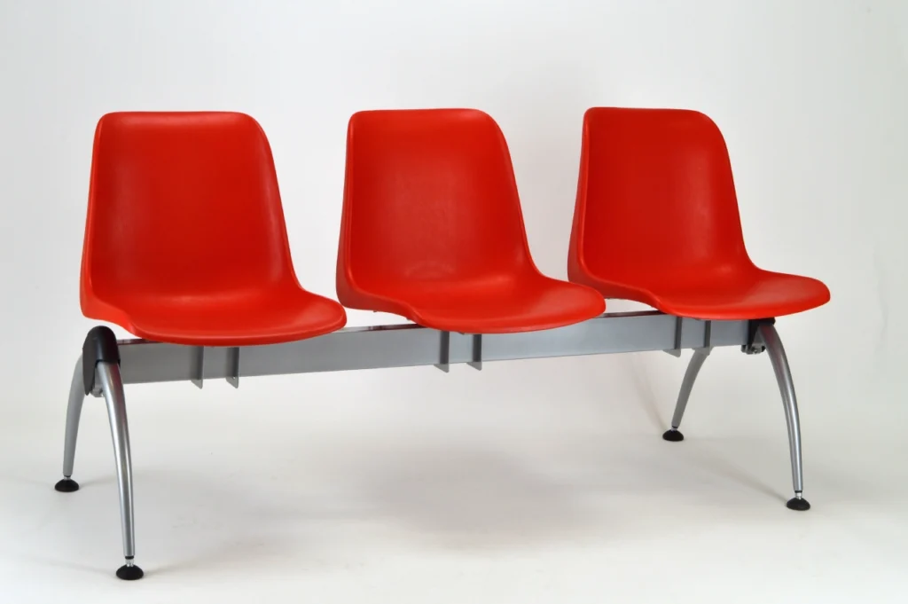 Podnož lavice Divina