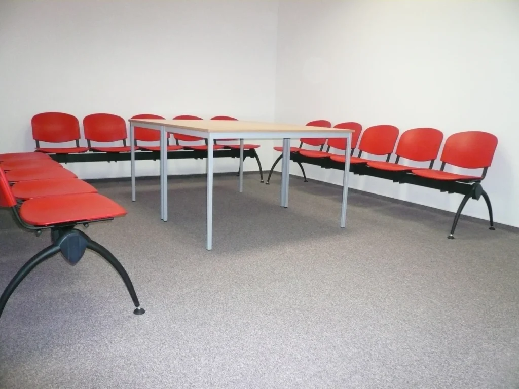 Podnož lavice Tosca