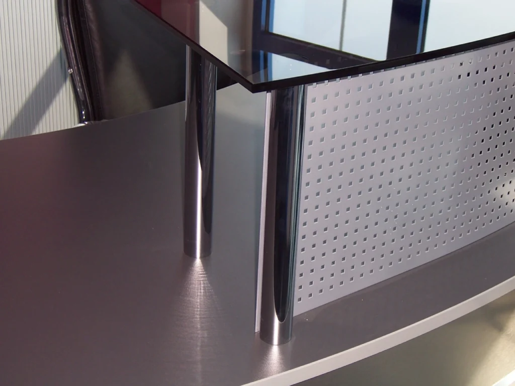 Detail nástavby recepce